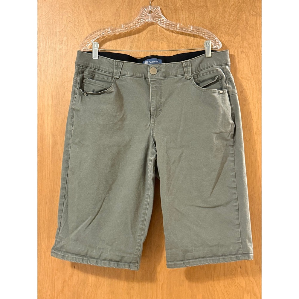 Democracy Ab solution Olive Green Bermuda Shorts Womens Size 18W Stretch